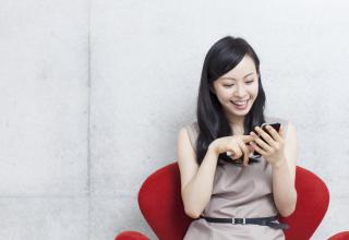 Keep Your Eyes Healthy While Staying Active on Smartphone